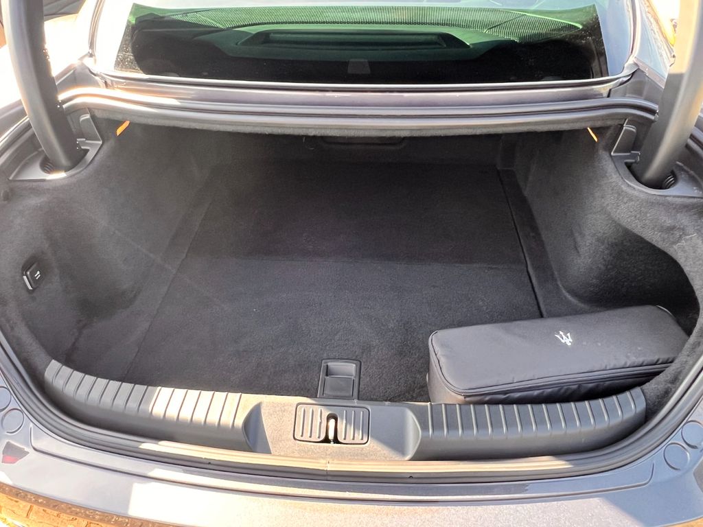 Maserati Granturismo 2023