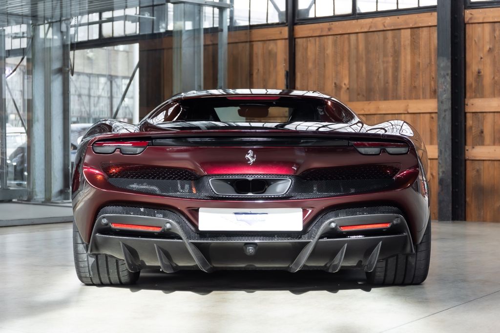 Ferrari 296 GTB 2024