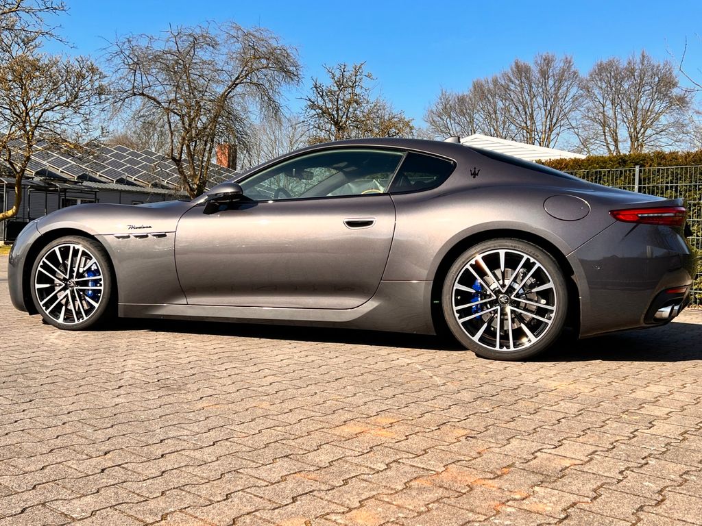 Maserati Granturismo 2023