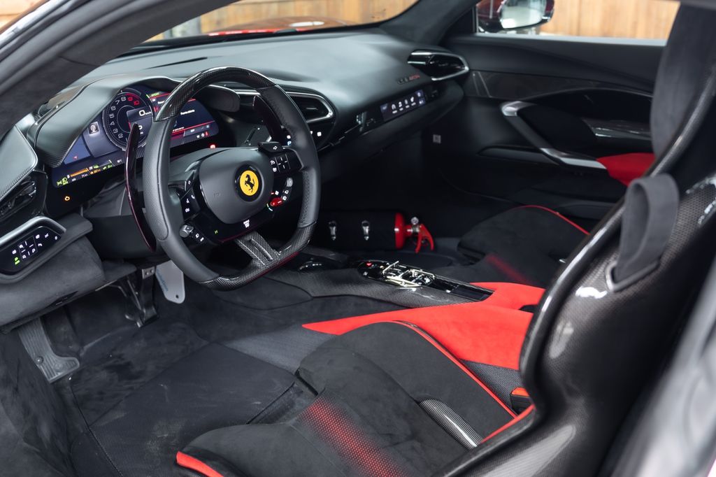 Ferrari 296 GTB 2024