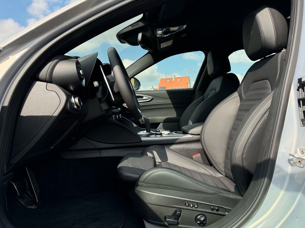 Alfa Romeo Giulia 2024