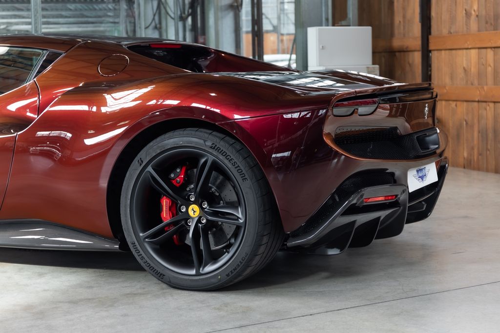 Ferrari 296 GTB 2024