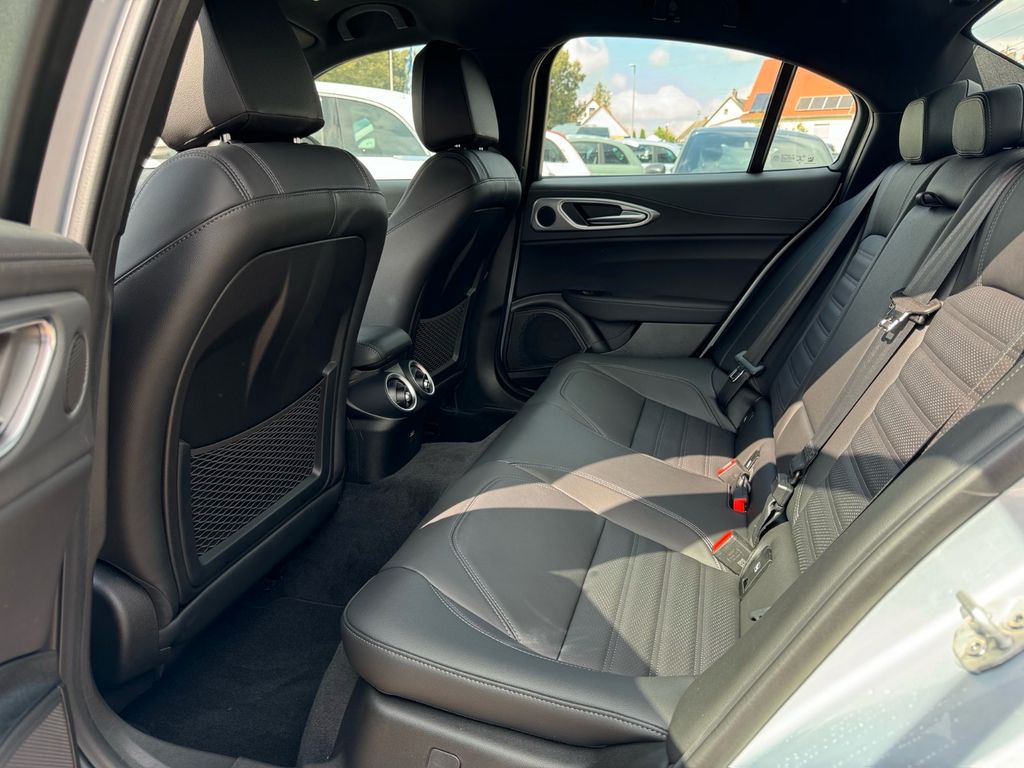 Alfa Romeo Giulia 2024