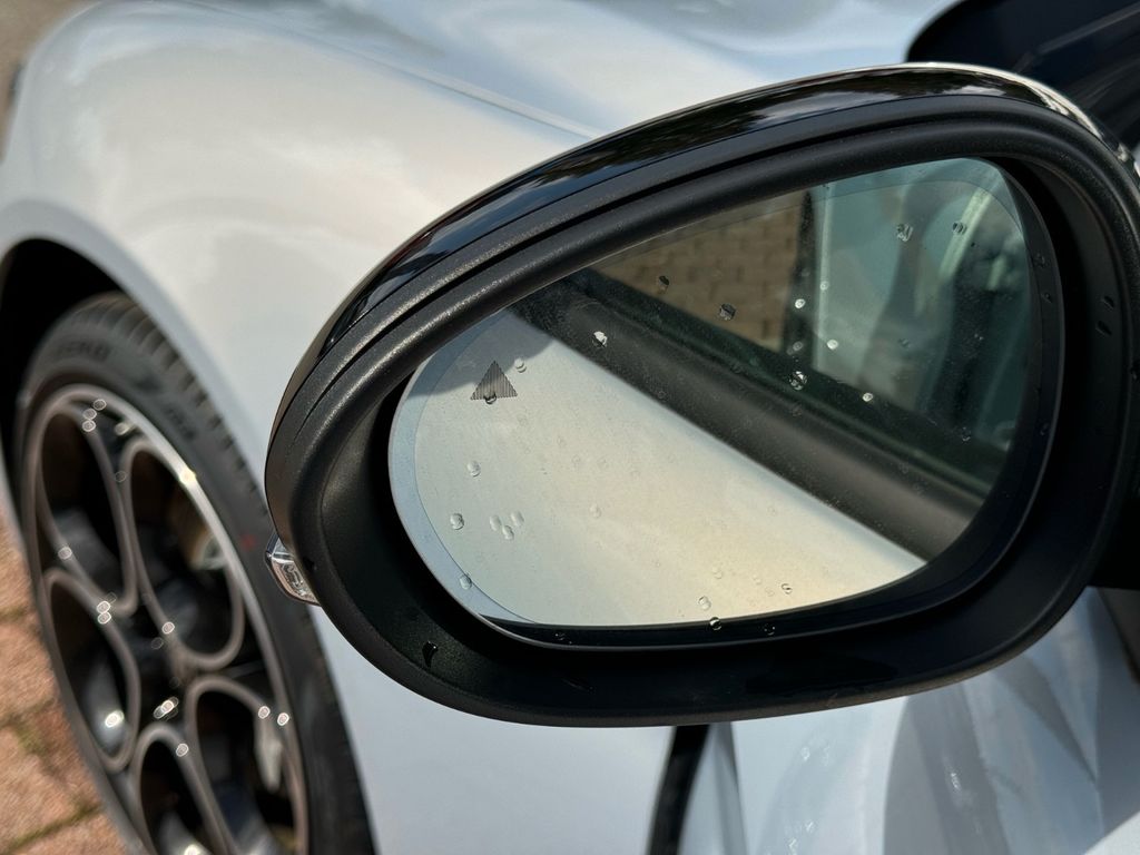 Alfa Romeo Giulia 2024