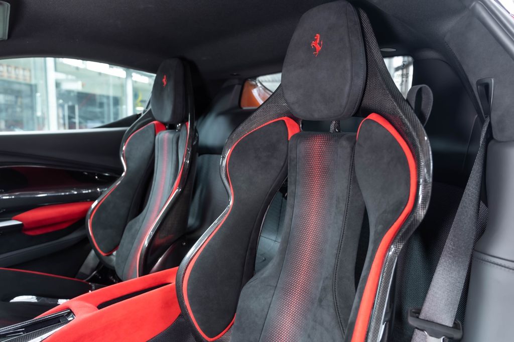 Ferrari 296 GTB 2024