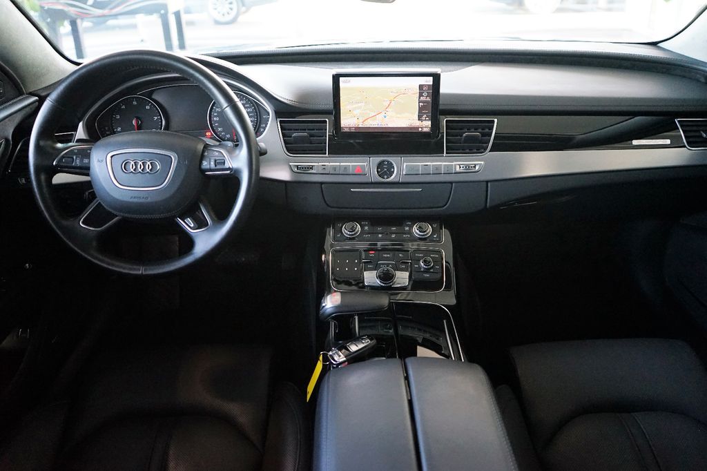 Audi A8 2016