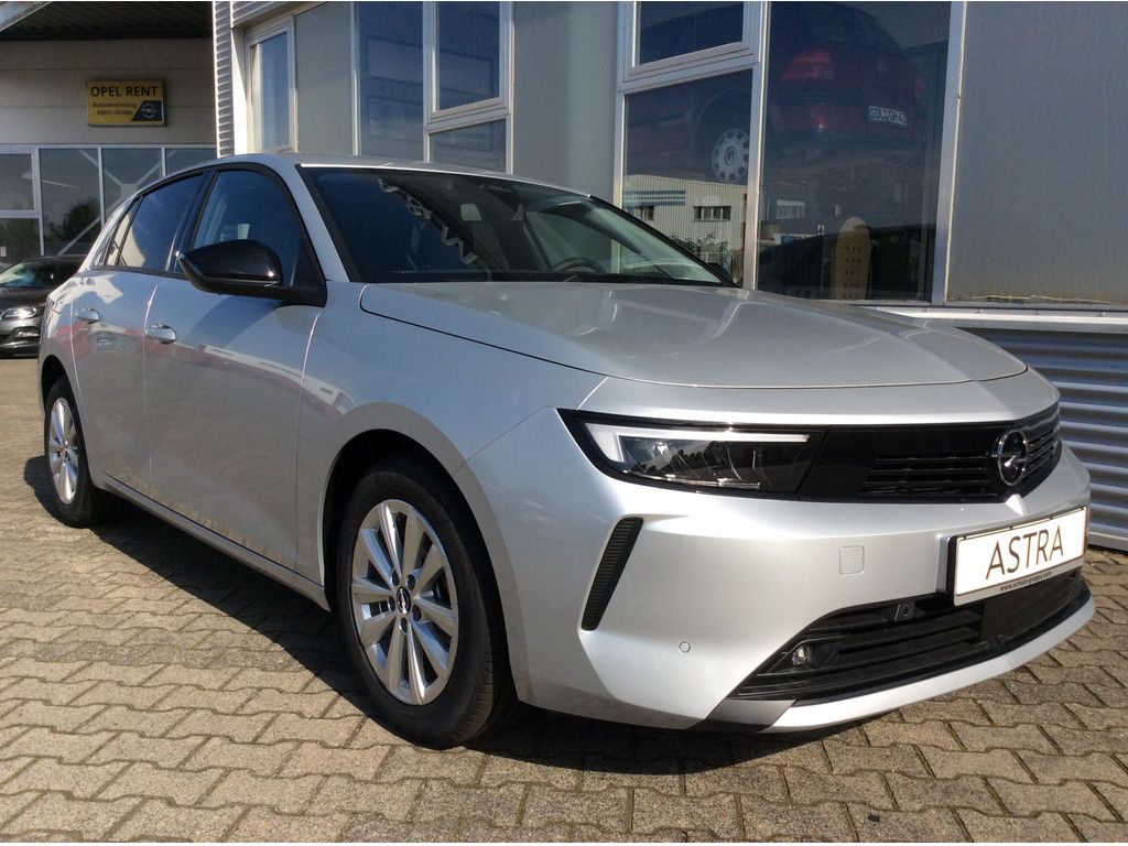 Opel Astra 2023