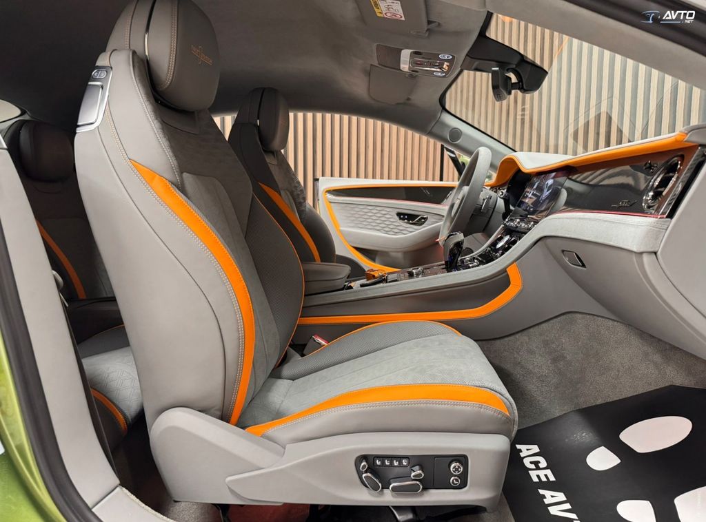 Bentley Continental GT 2024