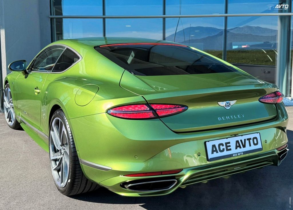 Bentley Continental GT 2024