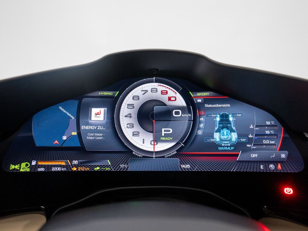 Ferrari SF90 2023