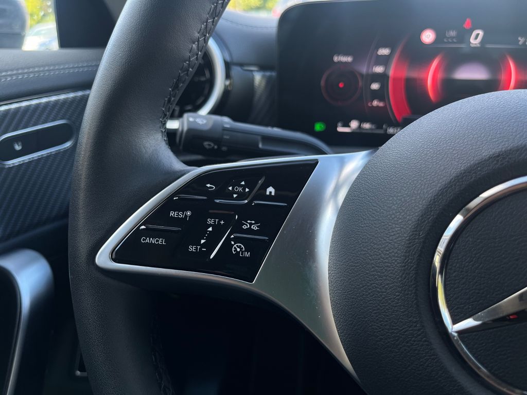 Mercedes-Benz CLA 180 2024