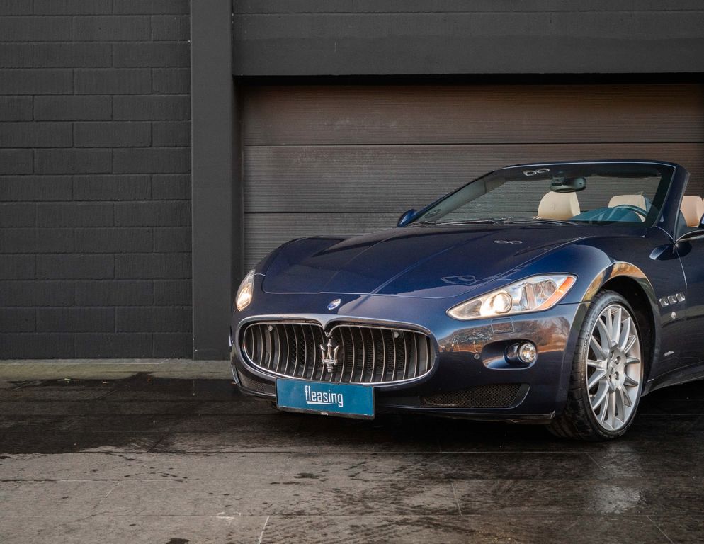 Maserati GranCabrio 2011
