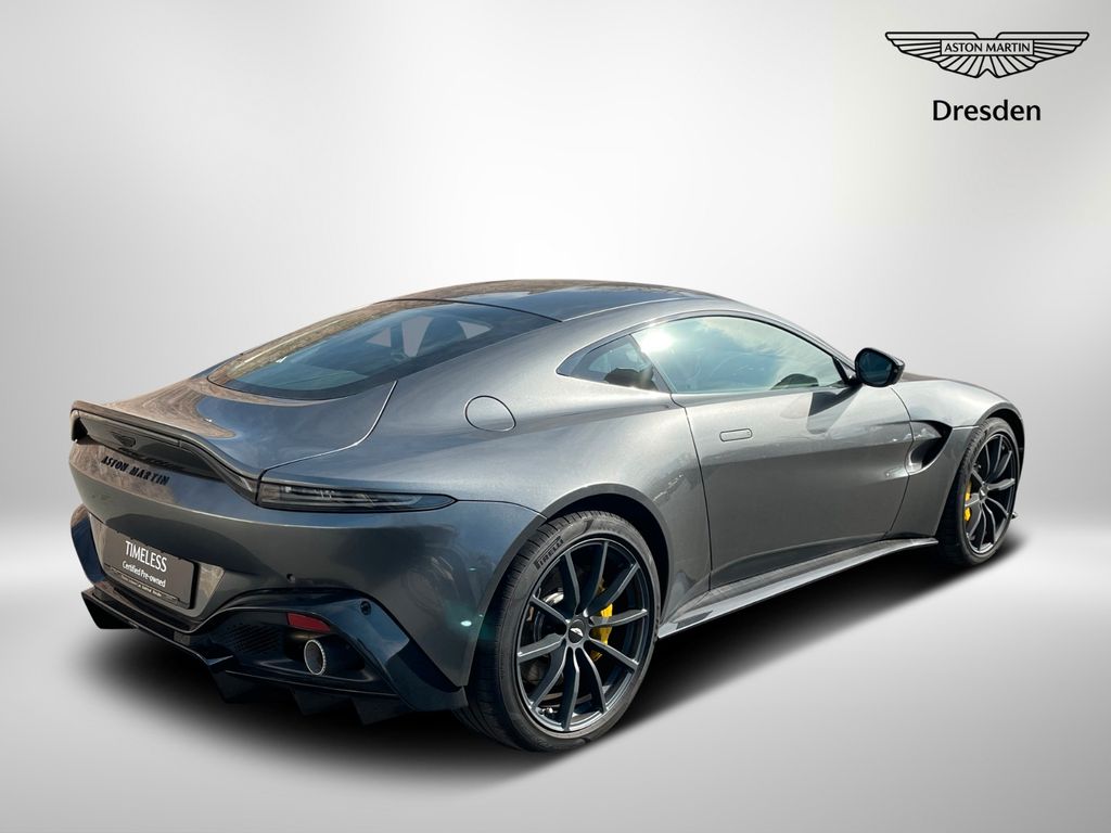 Aston Martin V8 Vantage 2023