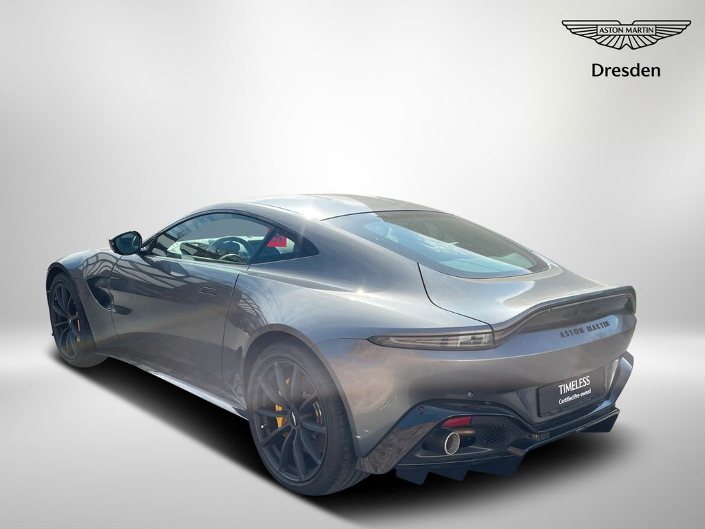 Aston Martin V8 Vantage 2023