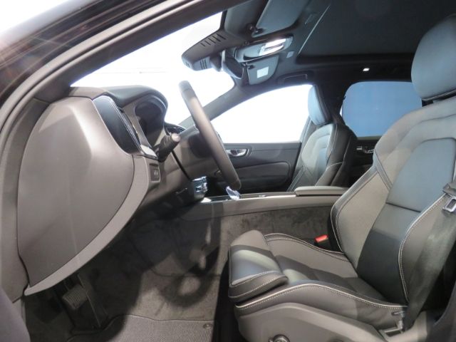Volvo XC60 2024