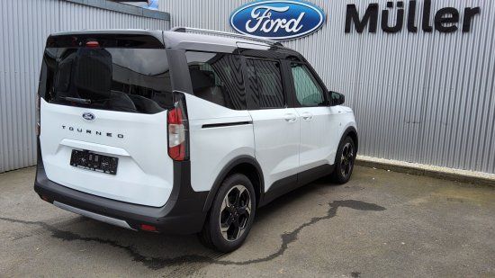 Ford Tourneo Courier 2024