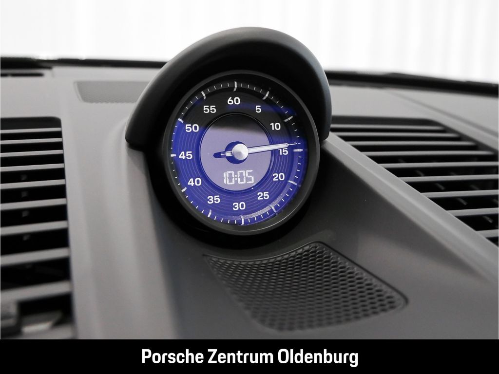 Porsche 992 2025