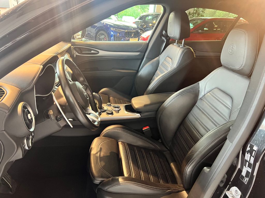 Alfa Romeo Stelvio 2020