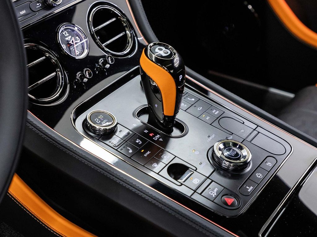 Bentley Continental GT 2025