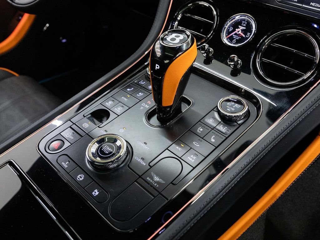 Bentley Continental GT 2025