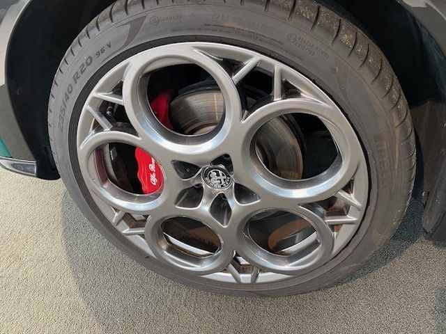 Alfa Romeo Tonale 2023