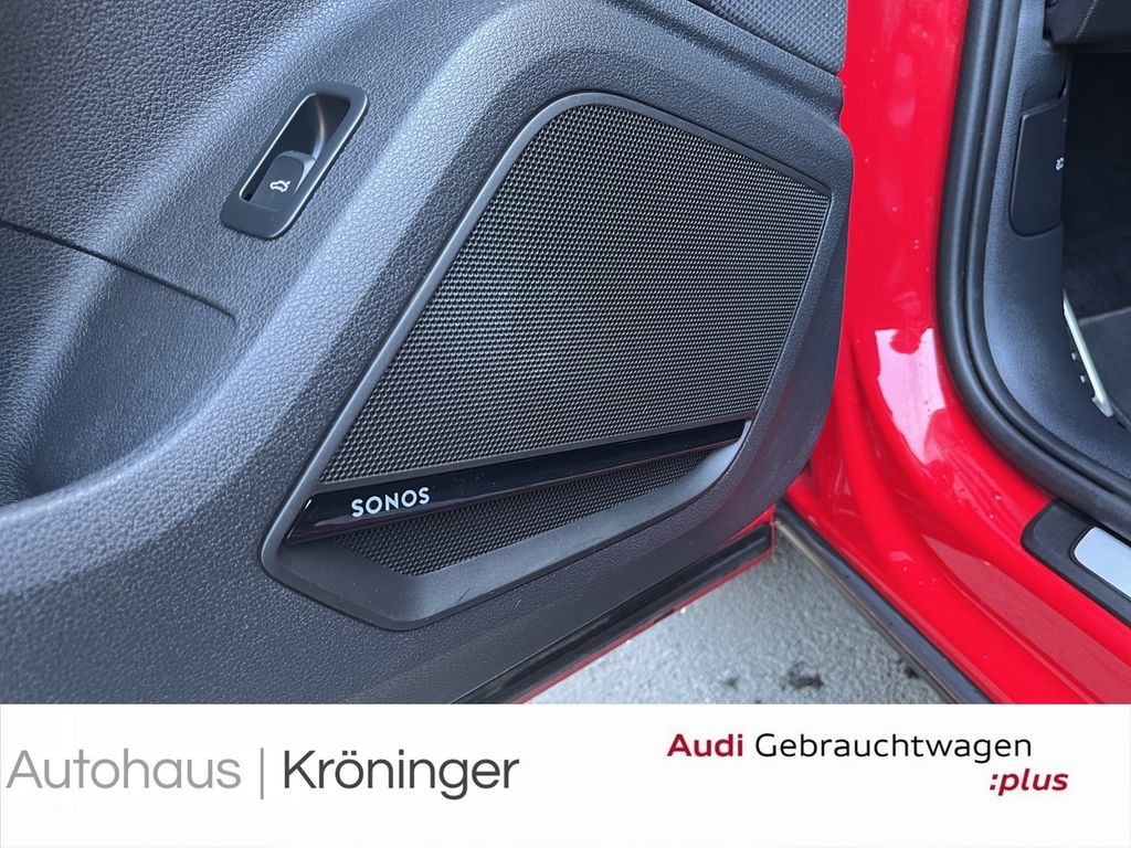 Audi SQ2 2024