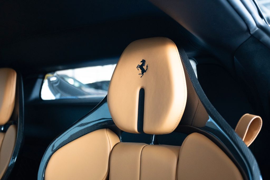 Ferrari 296 GTB 2023