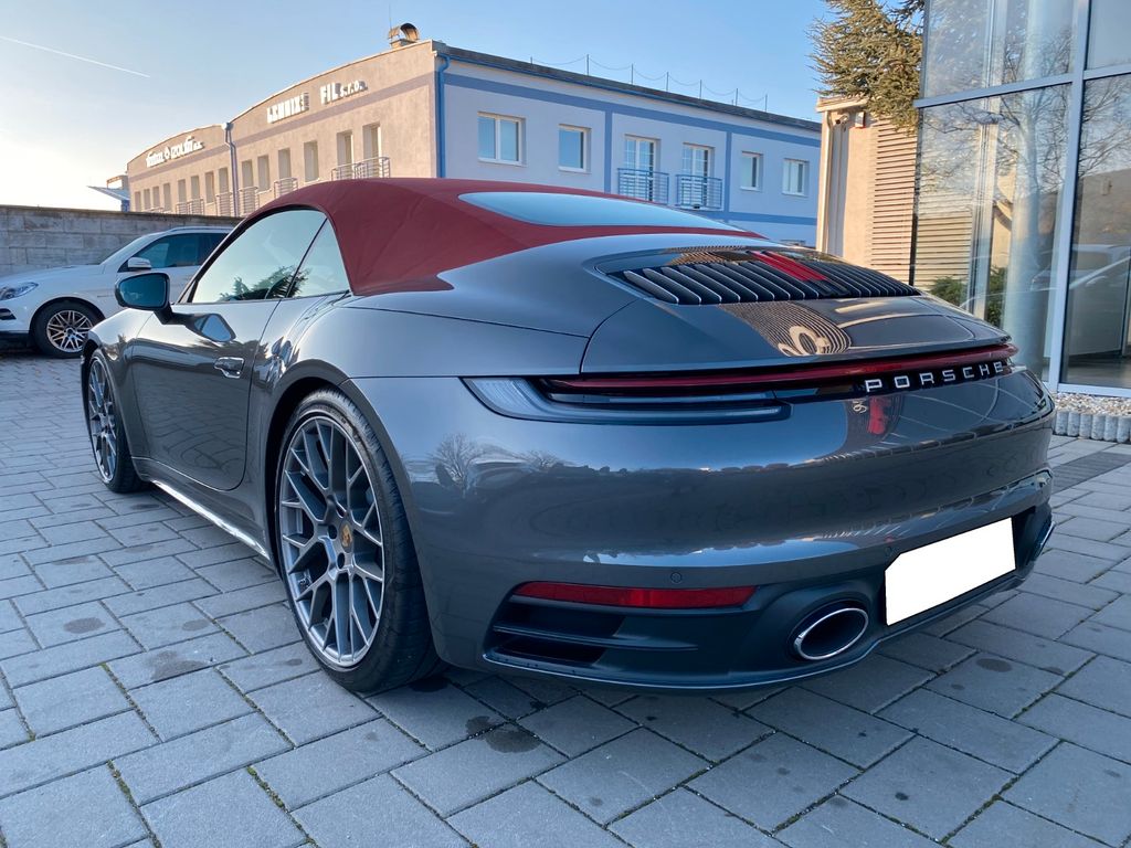 Porsche 992 2020