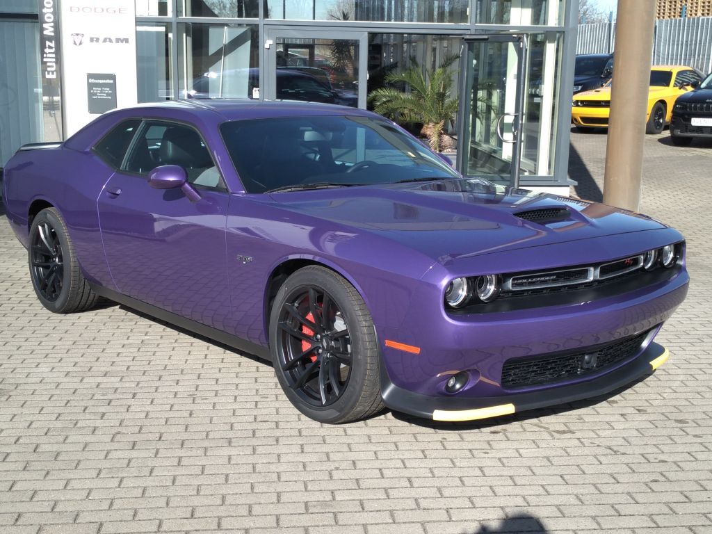 Dodge Challenger