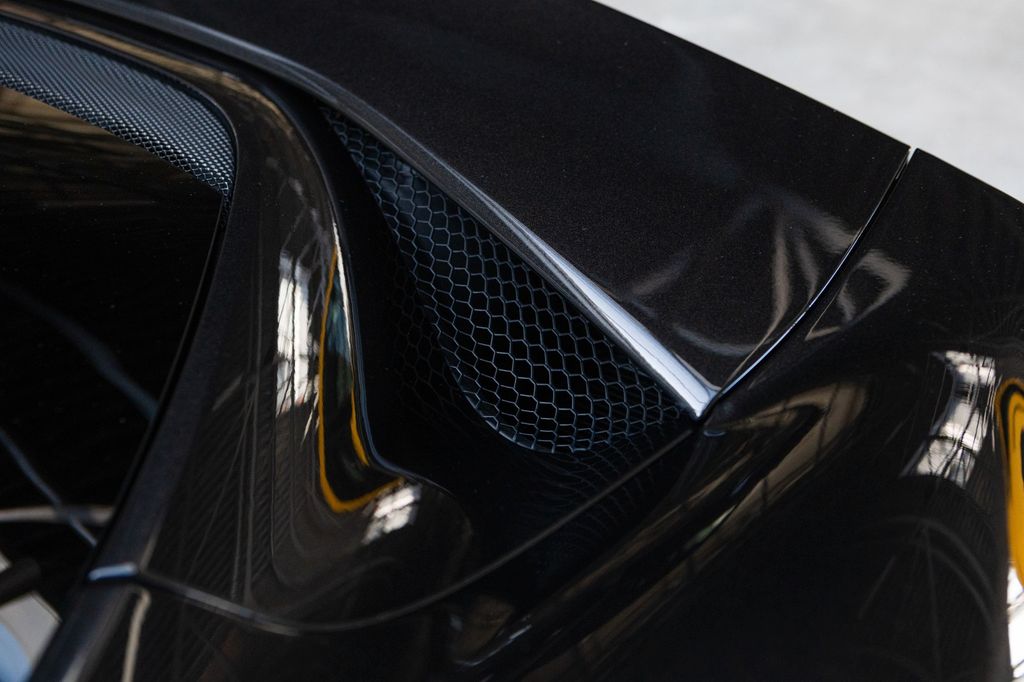 Ferrari 296 GTB 2023