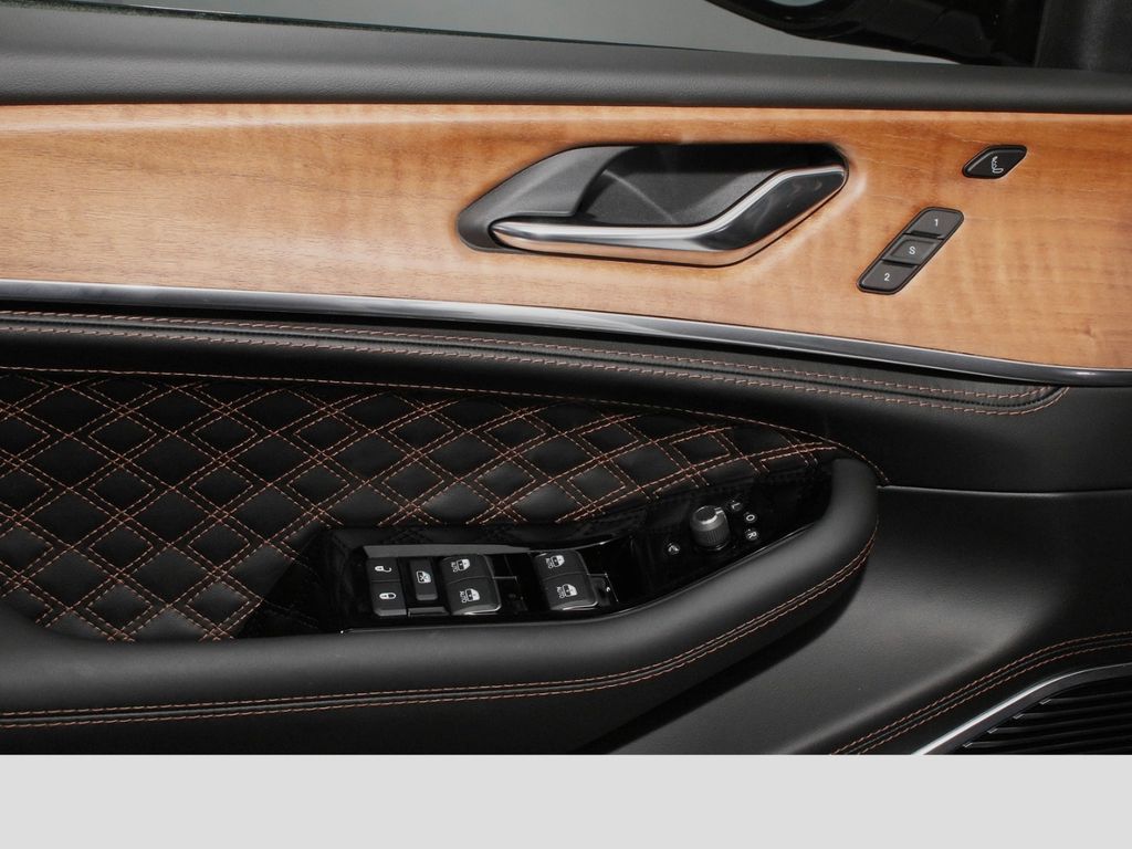 Jeep Grand Cherokee 2025