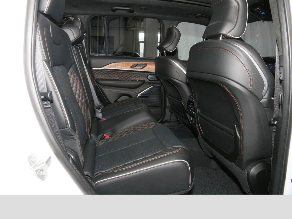 Jeep Grand Cherokee 2025