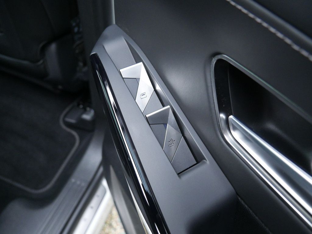 DS Automobiles DS7 (Crossback) 2022