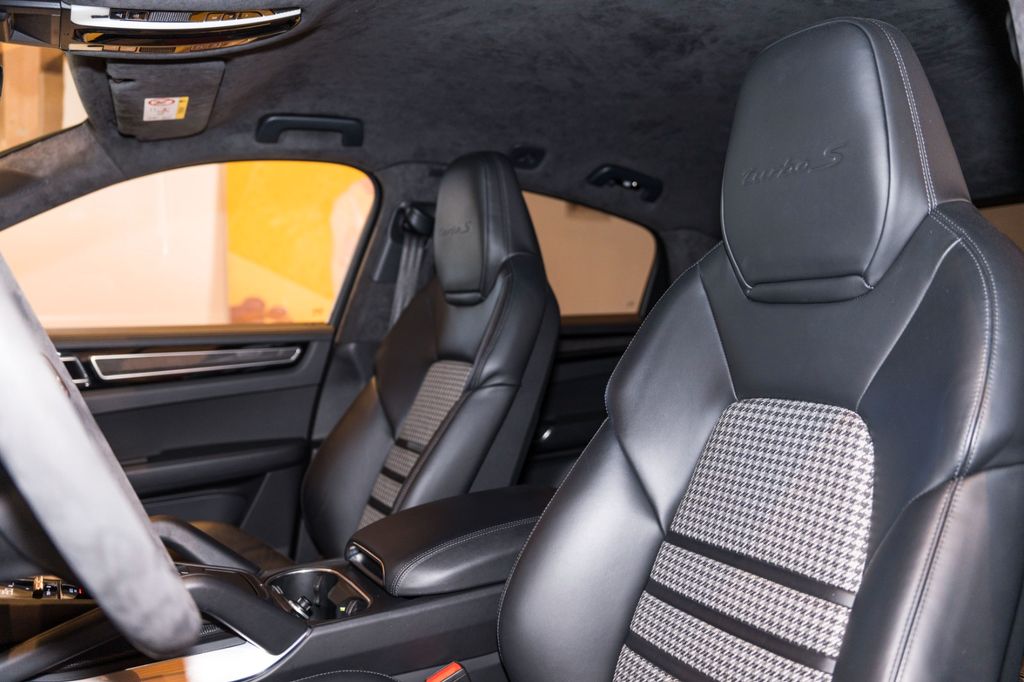 Porsche Cayenne 2020