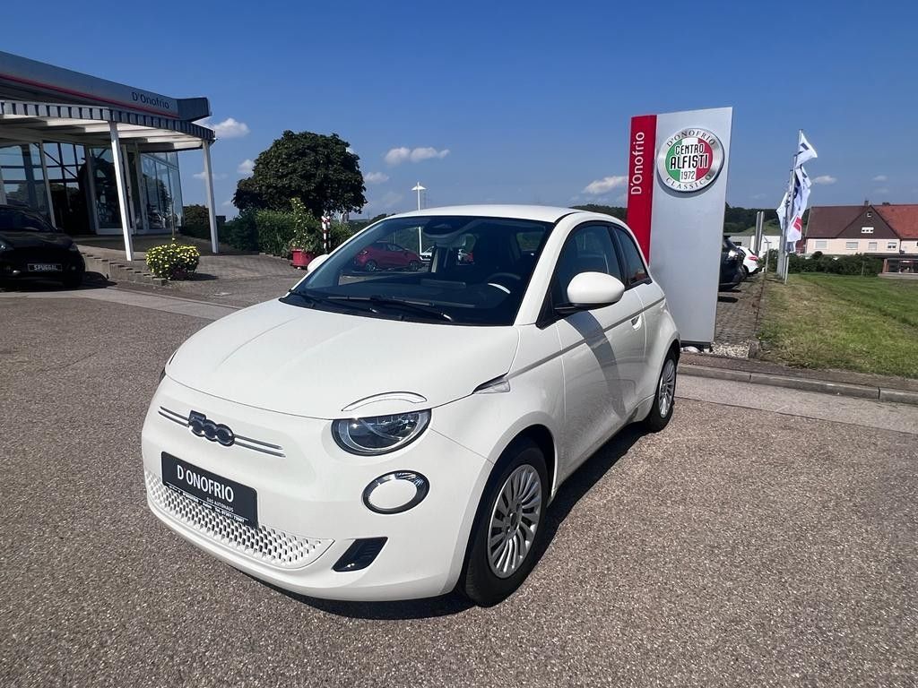 Fiat 500e 2023
