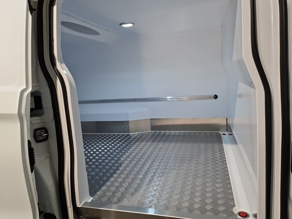 Ford Transit Custom 2025