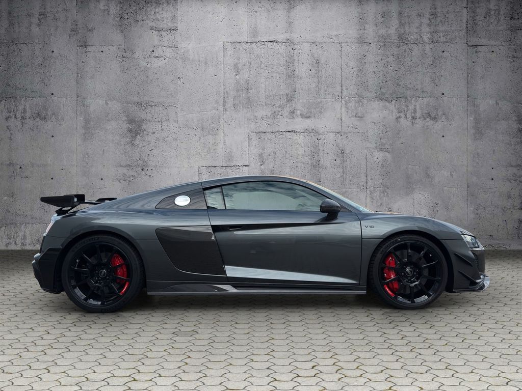 Audi R8 2024