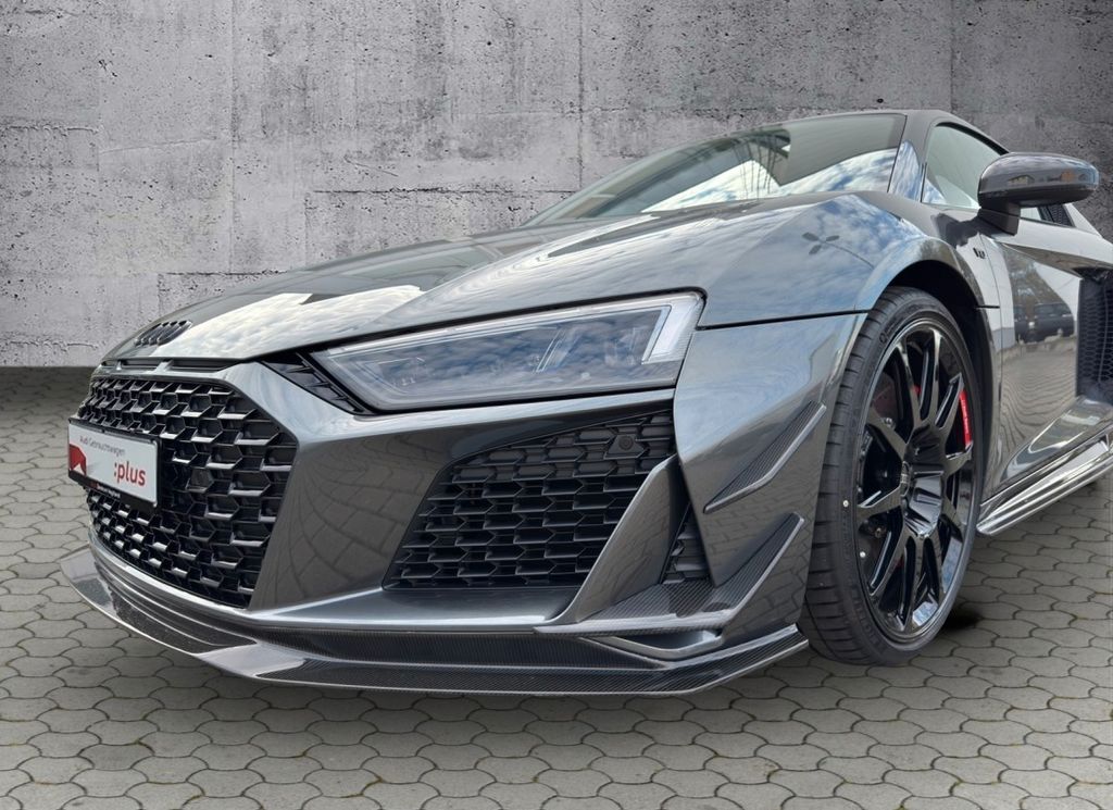 Audi R8 2024