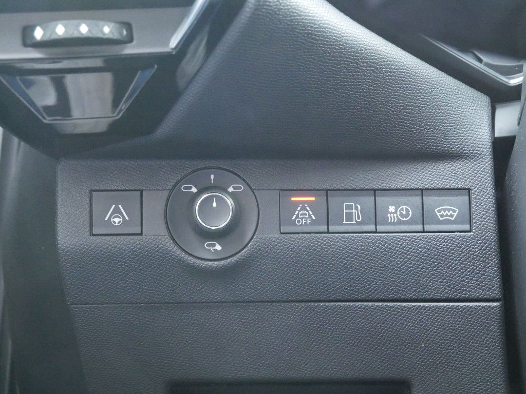 DS Automobiles DS7 (Crossback) 2022