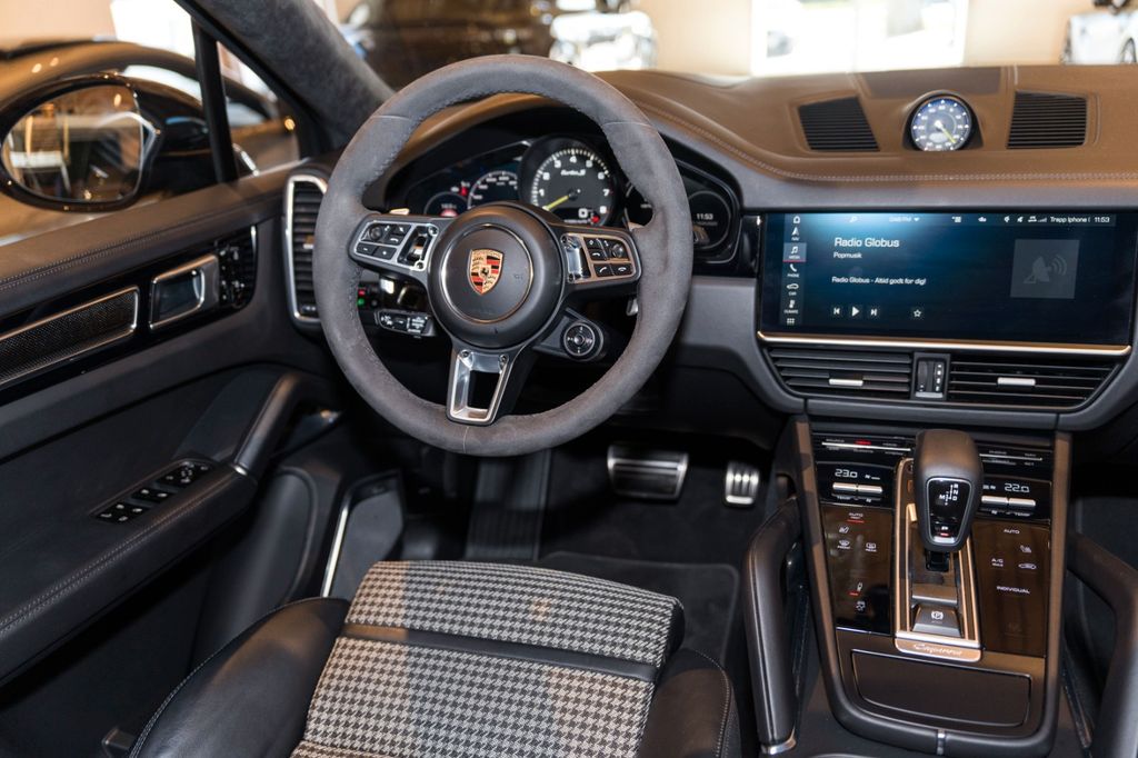 Porsche Cayenne 2020