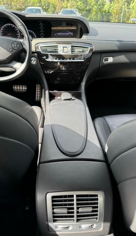 Mercedes-Benz CL 63 AMG 2012