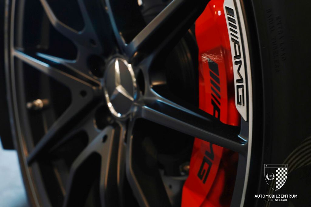 Mercedes-Benz AMG GT R 2020