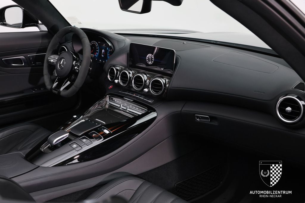 Mercedes-Benz AMG GT R 2020