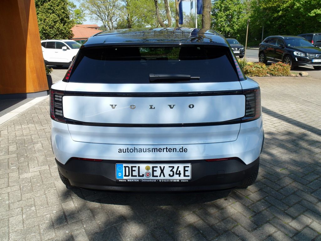 Volvo EX30 2024