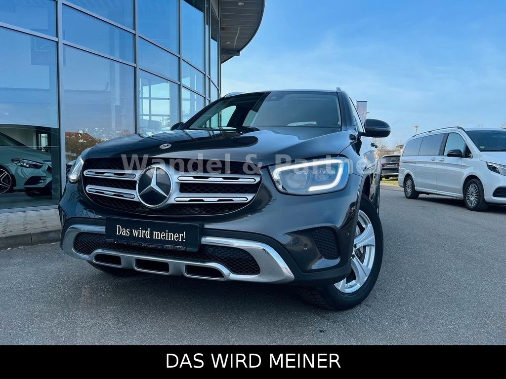 Mercedes-Benz GLC 300 2021