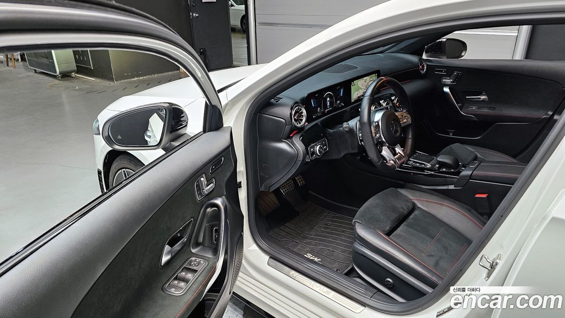 Mercedes-Benz A-Class 2023