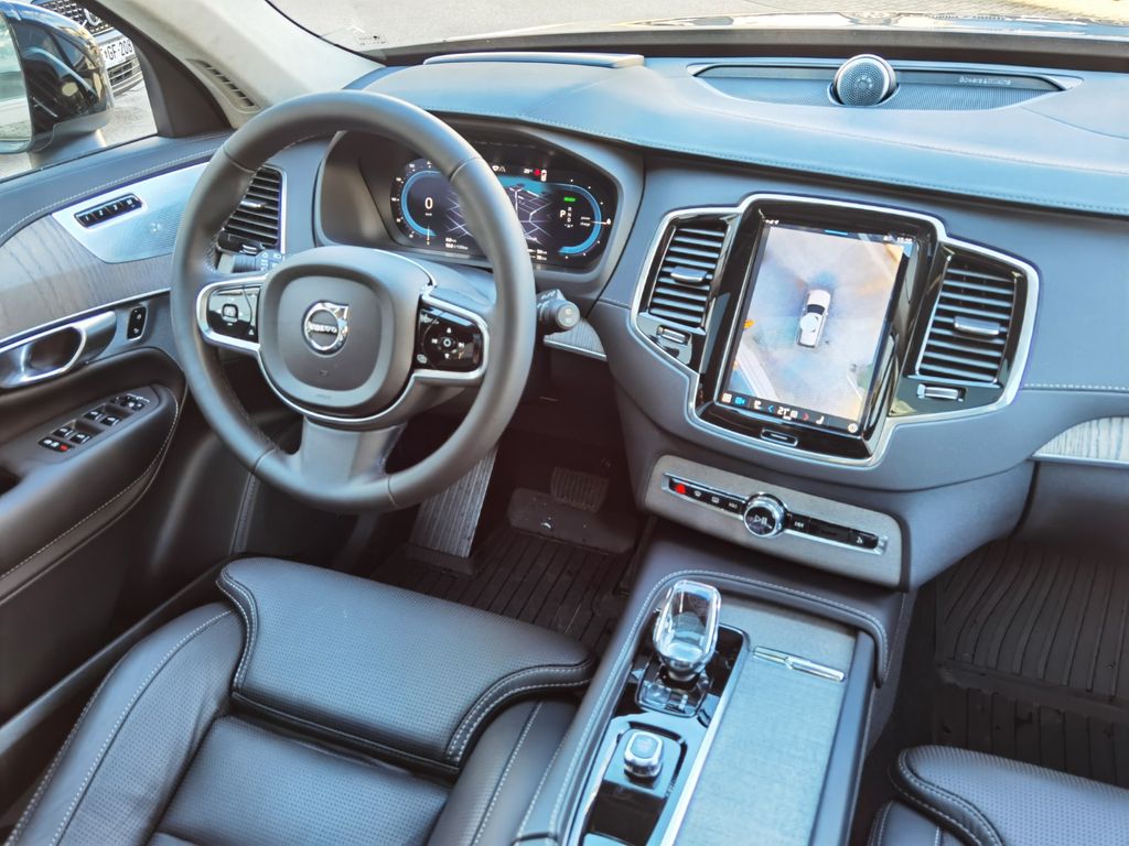 Volvo XC90 2023