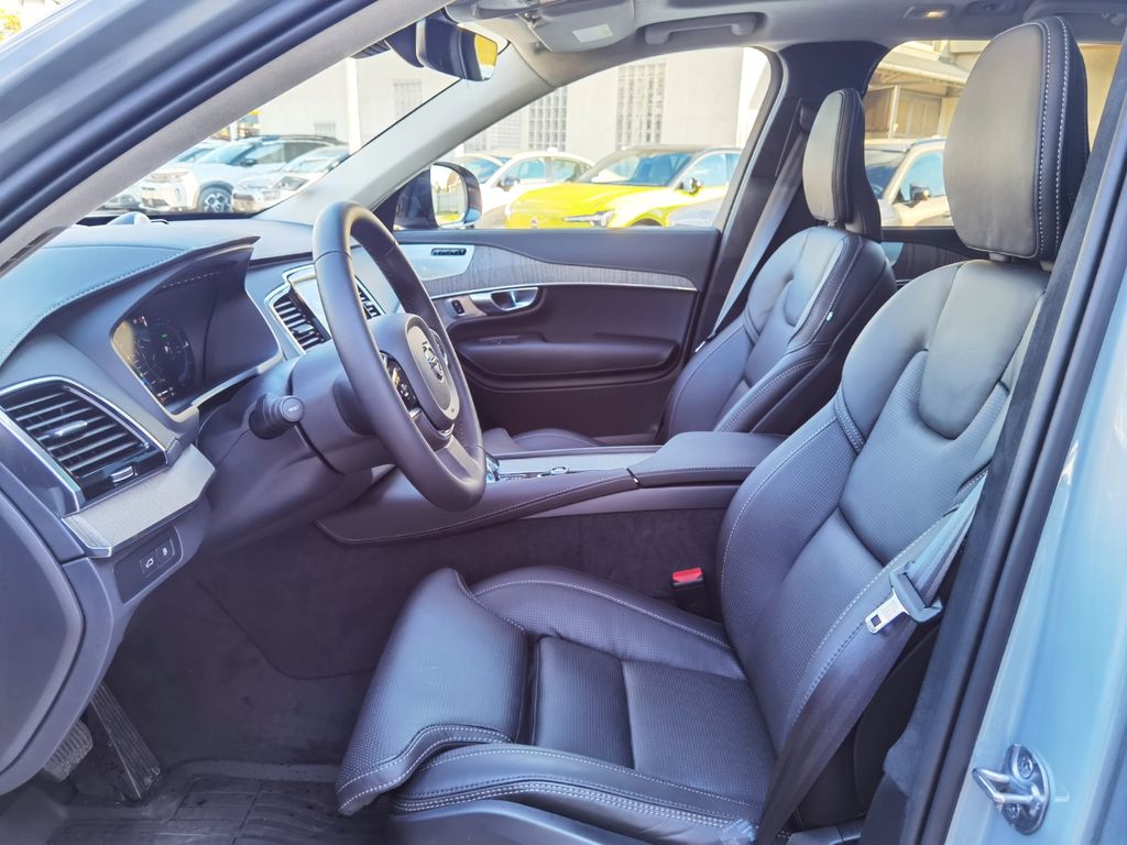 Volvo XC90 2023