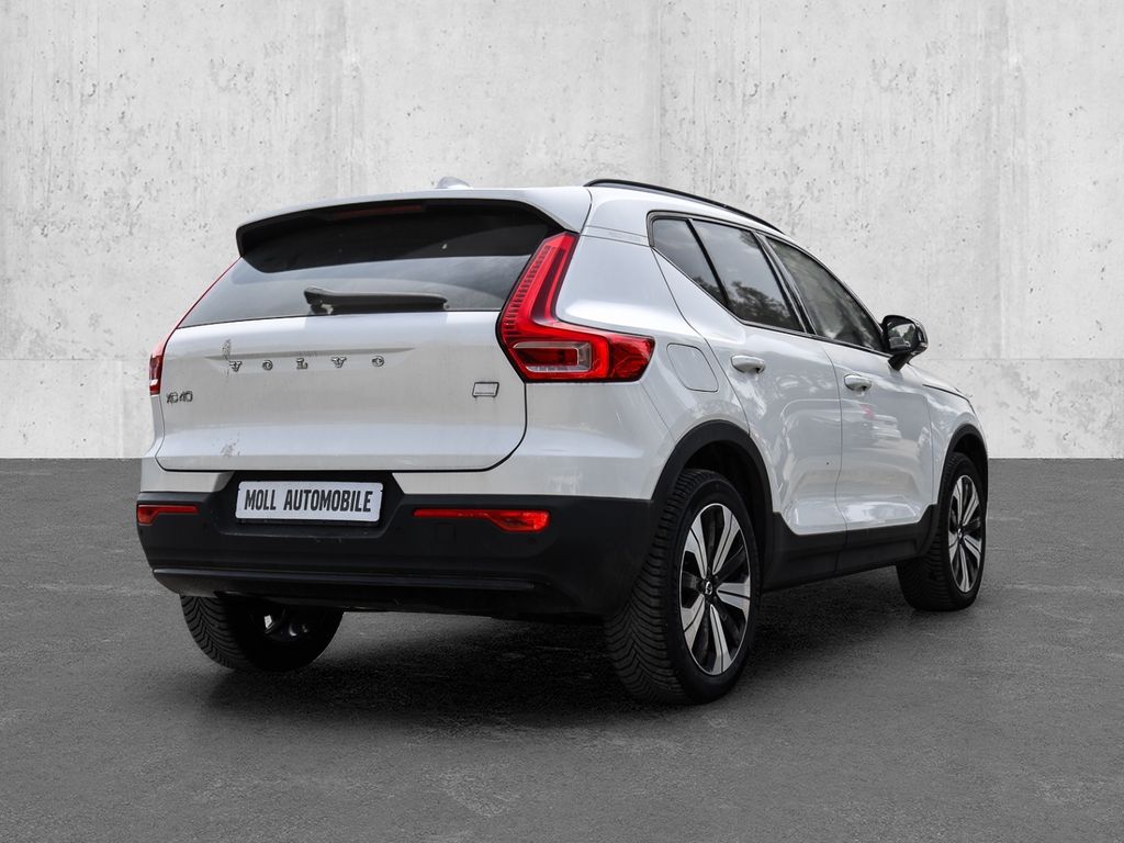 Volvo XC40 2023