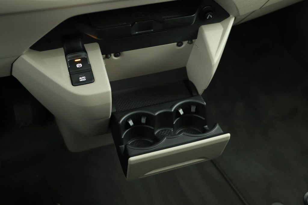 Volkswagen T7 Multivan 2024